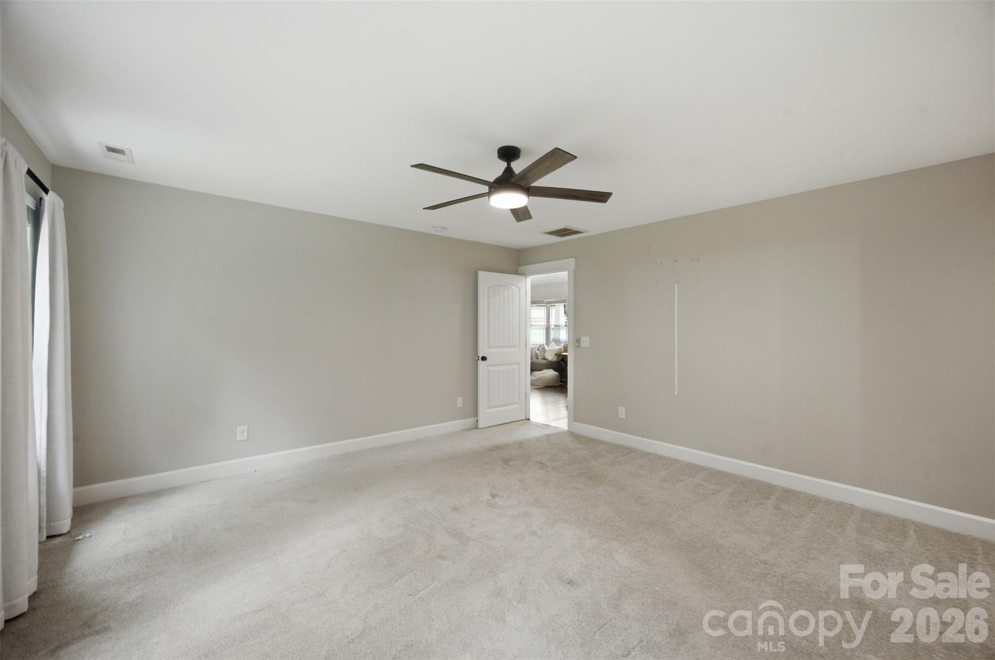 4084 Lydia Suzanne Place Property Photo 16