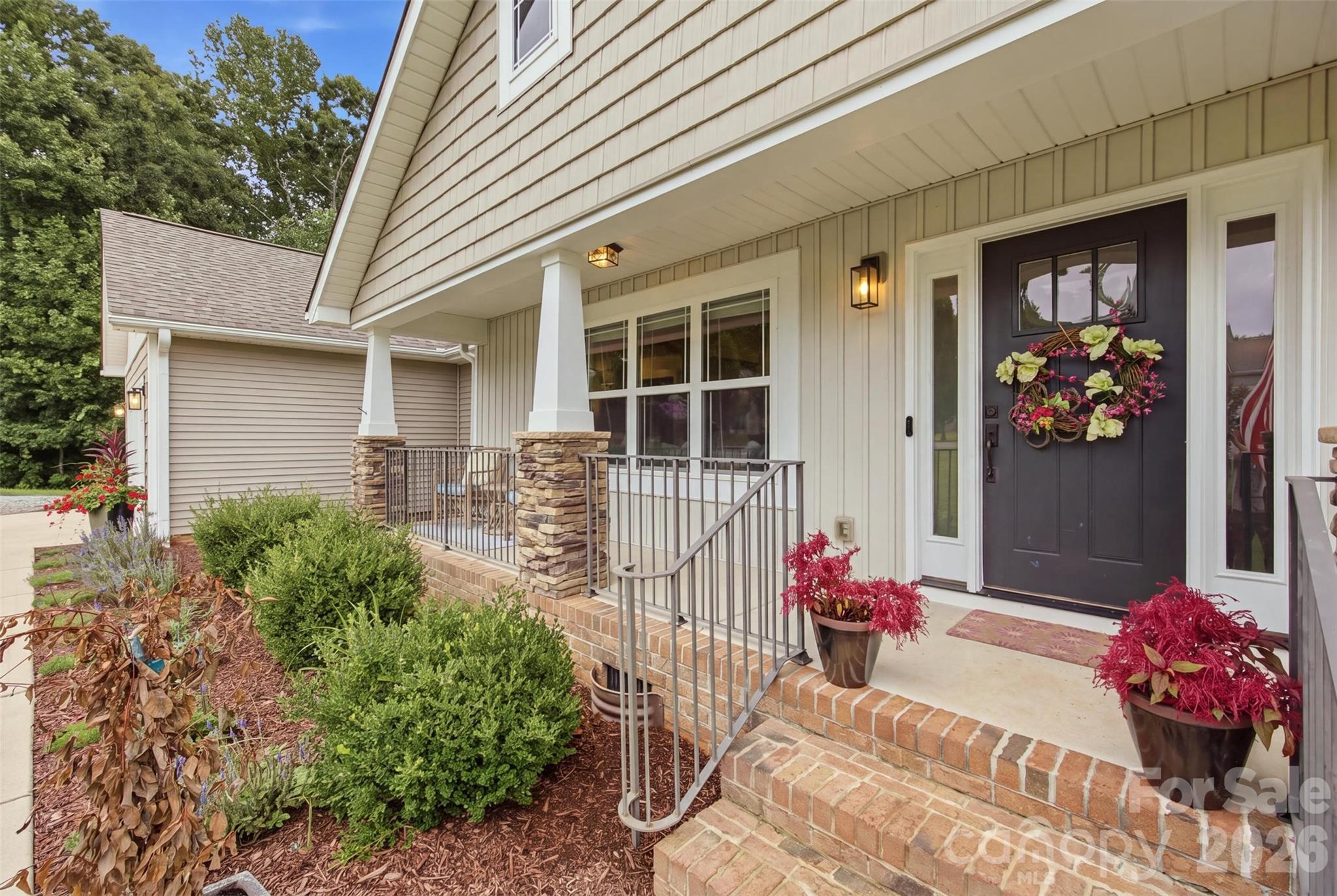 4084 Lydia Suzanne Place Property Photo 35
