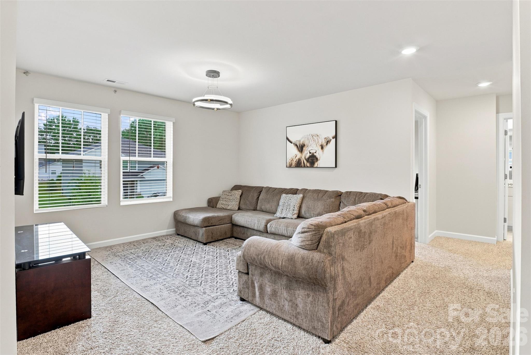 1047 Clementine Road Property Photo 5