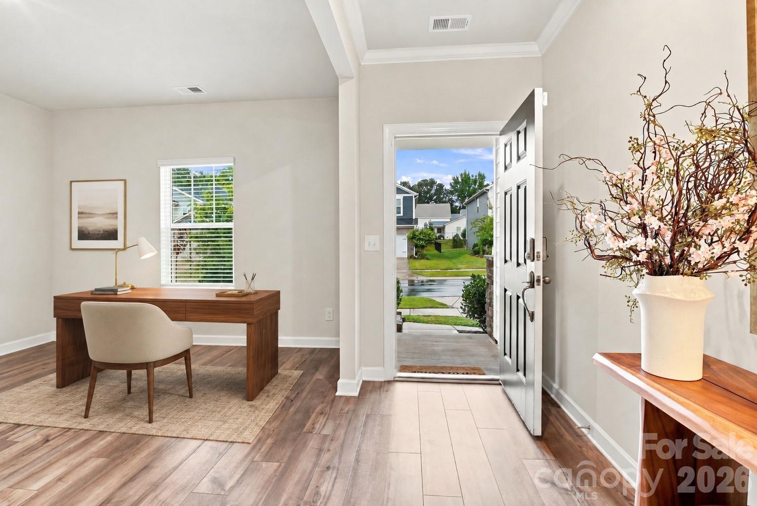 1047 Clementine Road Property Photo 8