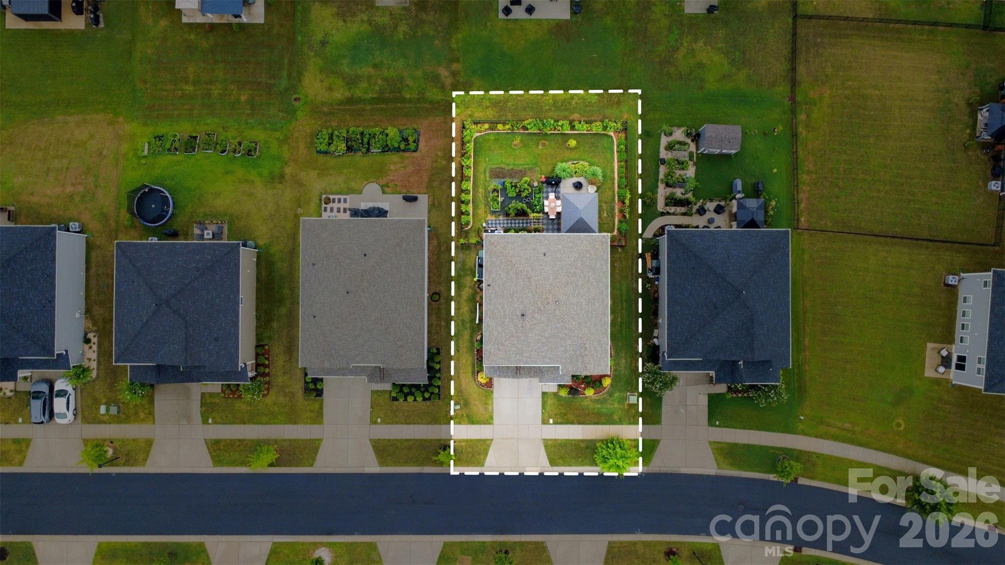 1047 Clementine Road Property Photo 28