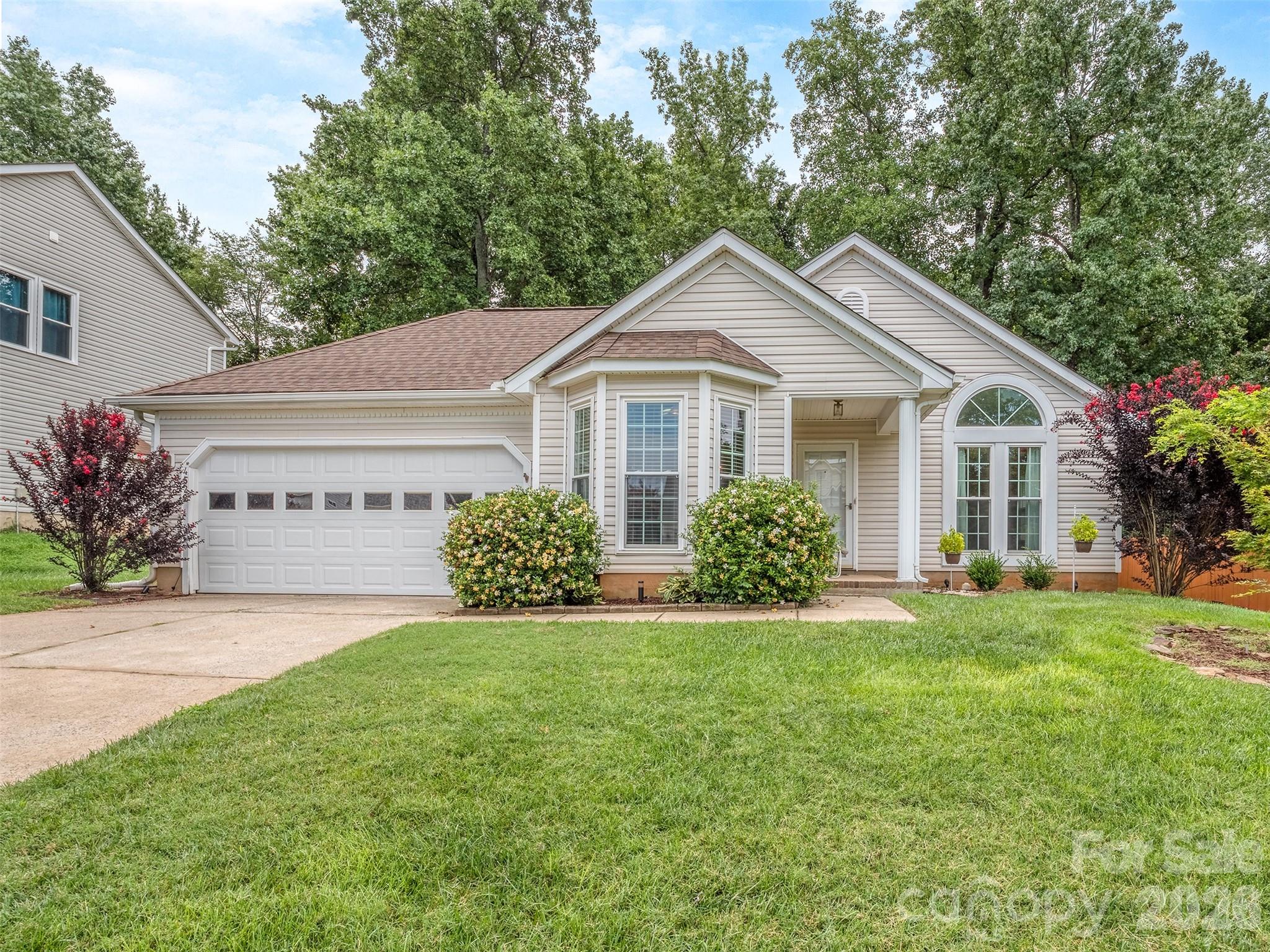 4522 Avalon Forest Lane Property Photo 1