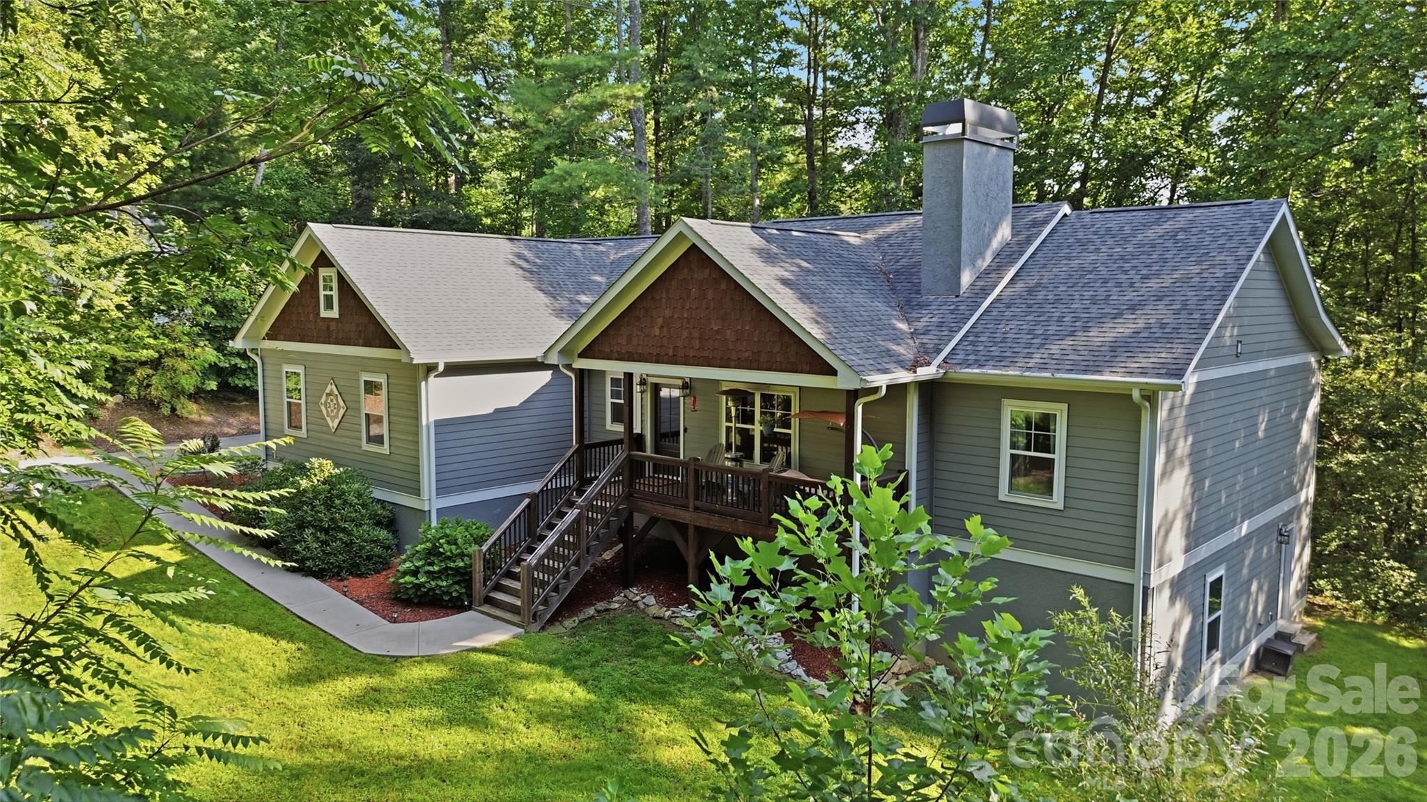 72 Summer Shade Court Property Photo 1
