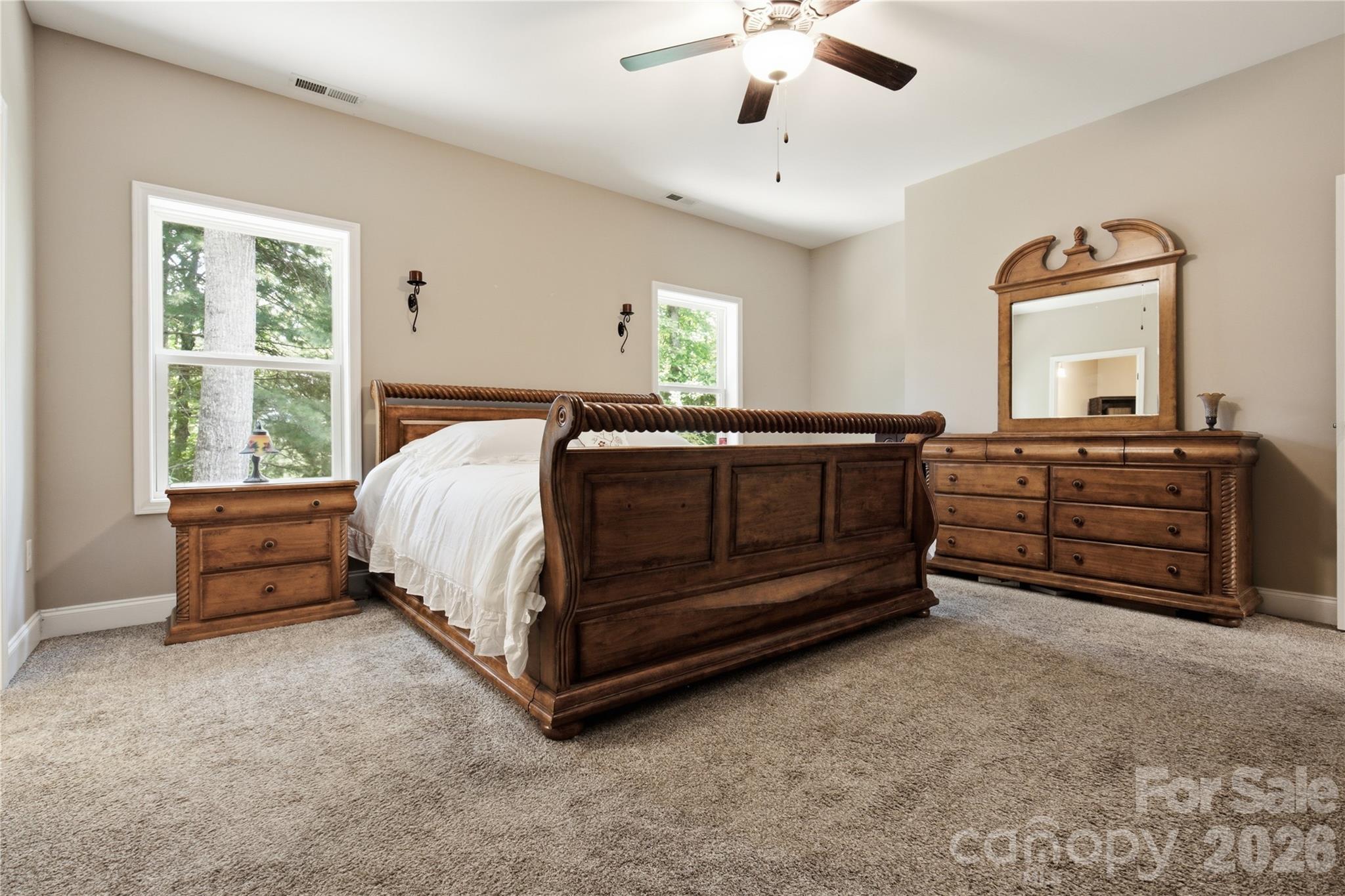 72 Summer Shade Court Property Photo 12