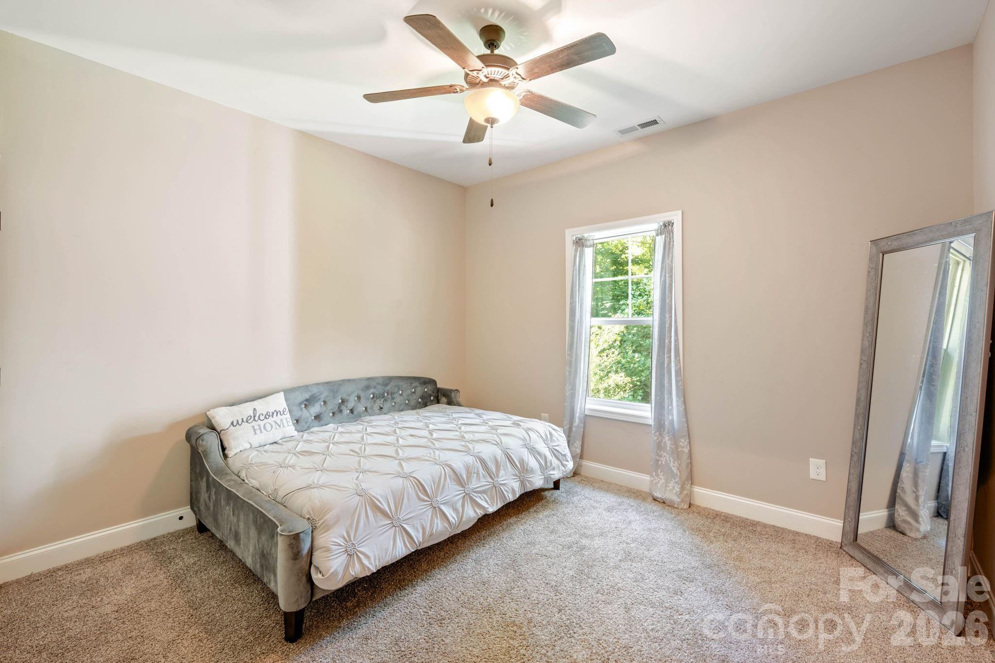 72 Summer Shade Court Property Photo 19