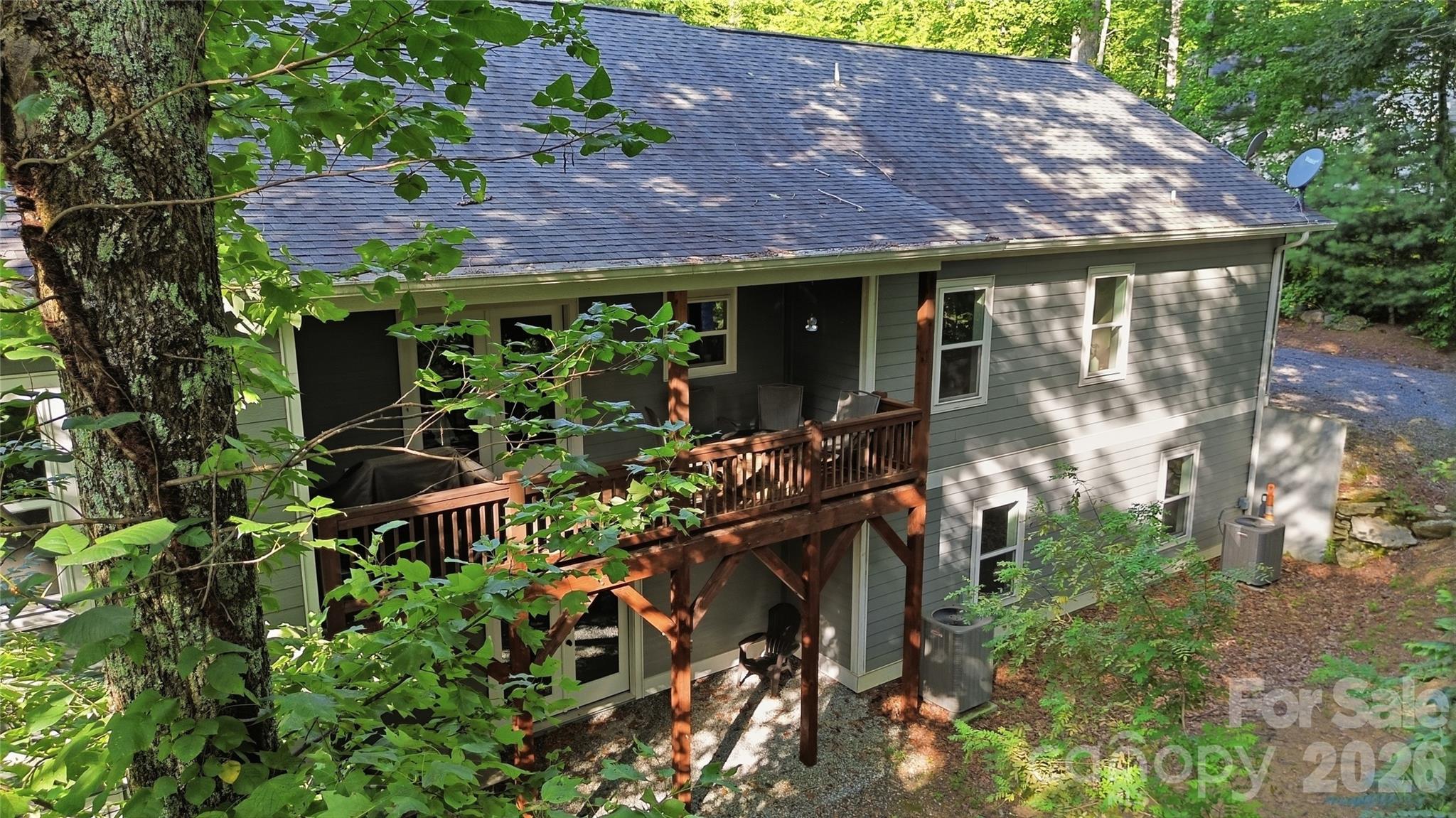 72 Summer Shade Court Property Photo 29