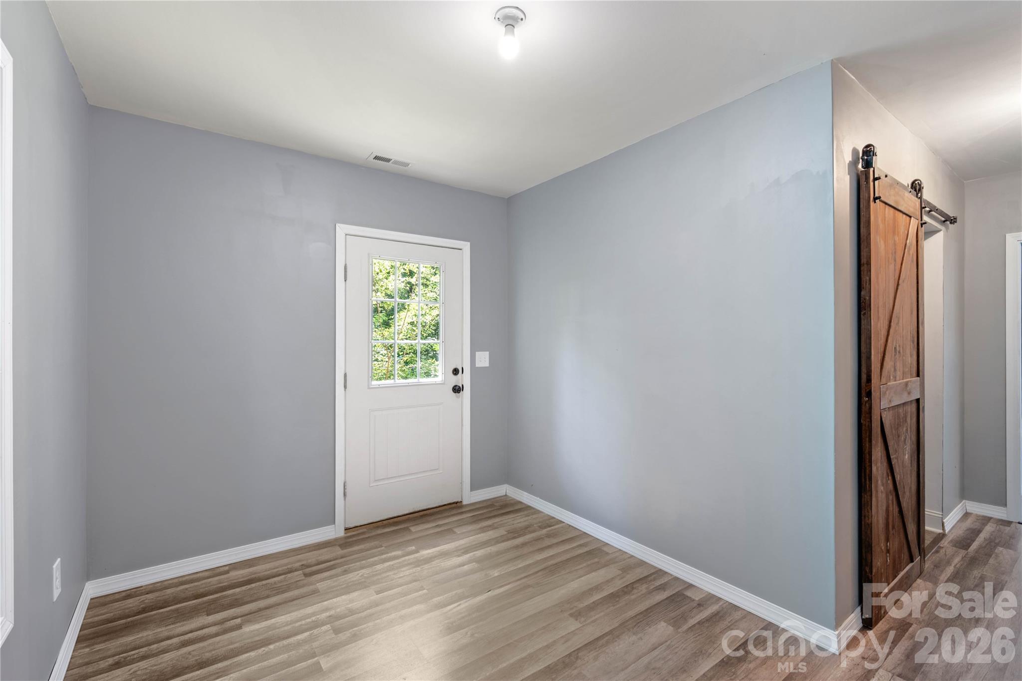 72 Summer Shade Court Property Photo 30