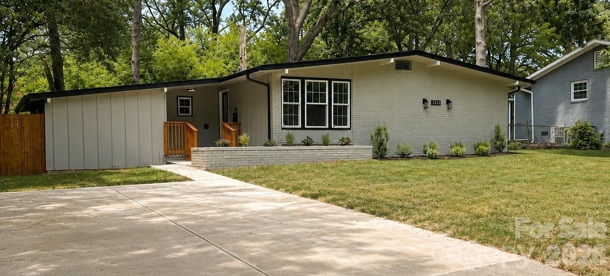 3533 Stonehaven Drive Property Photo 1