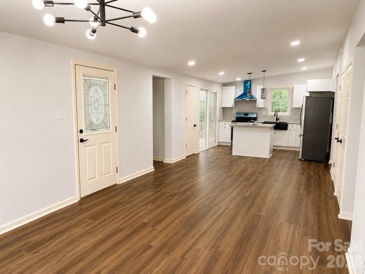 3533 Stonehaven Drive Property Photo 8
