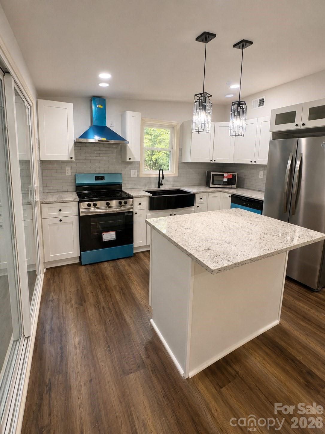 3533 Stonehaven Drive Property Photo 12