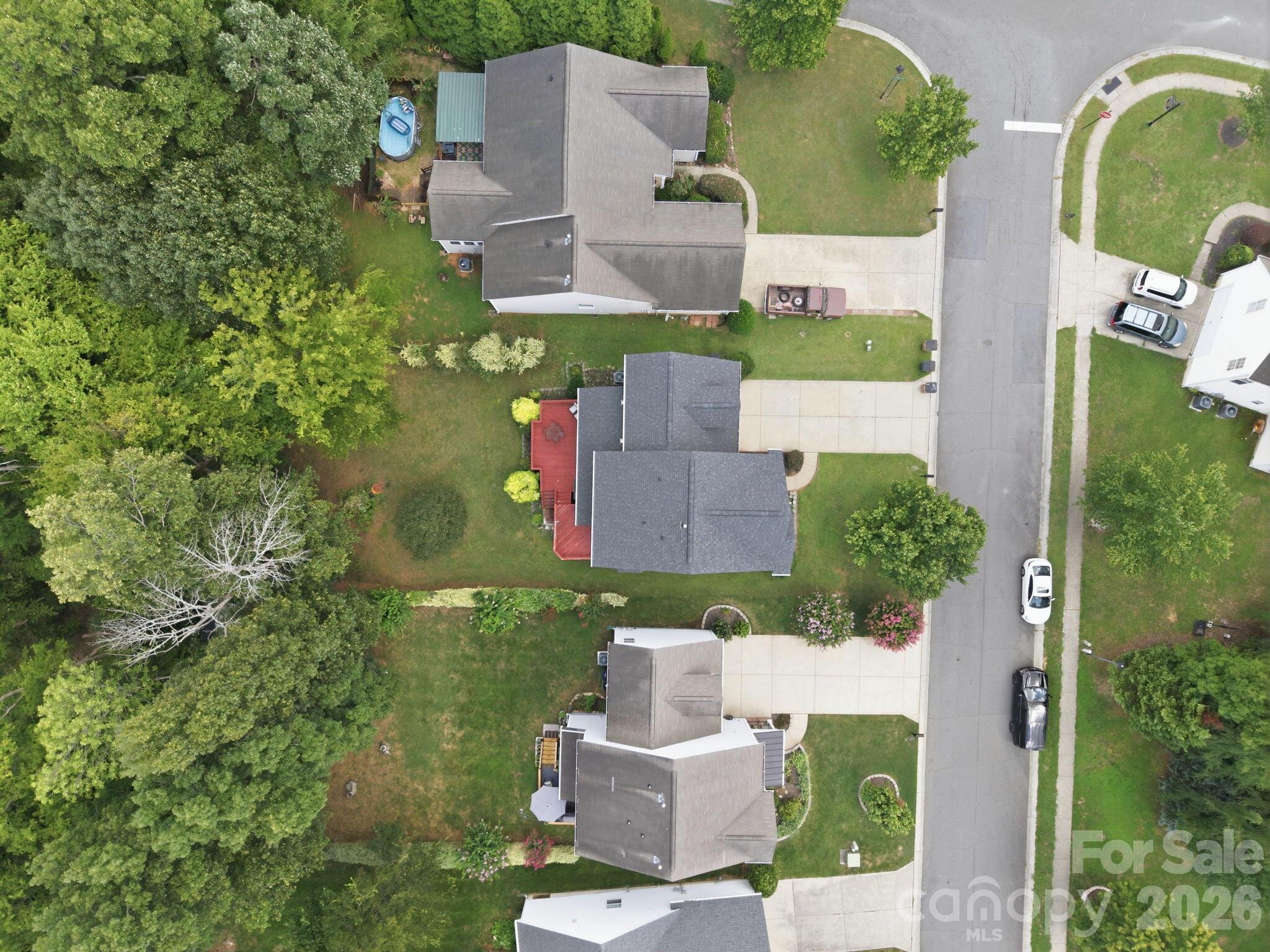 1002 Canopy Drive Property Photo 8