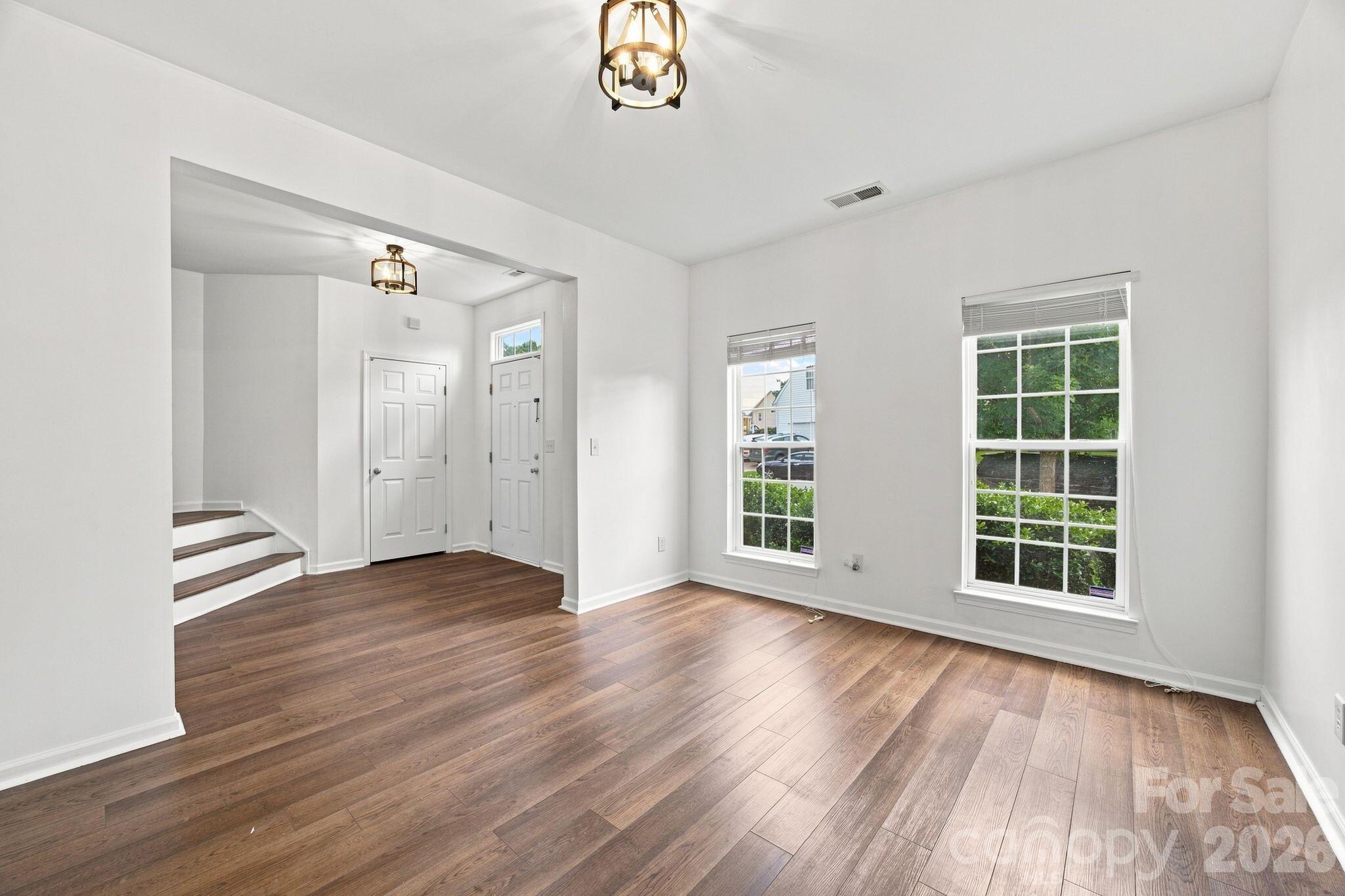 1002 Canopy Drive Property Photo 10