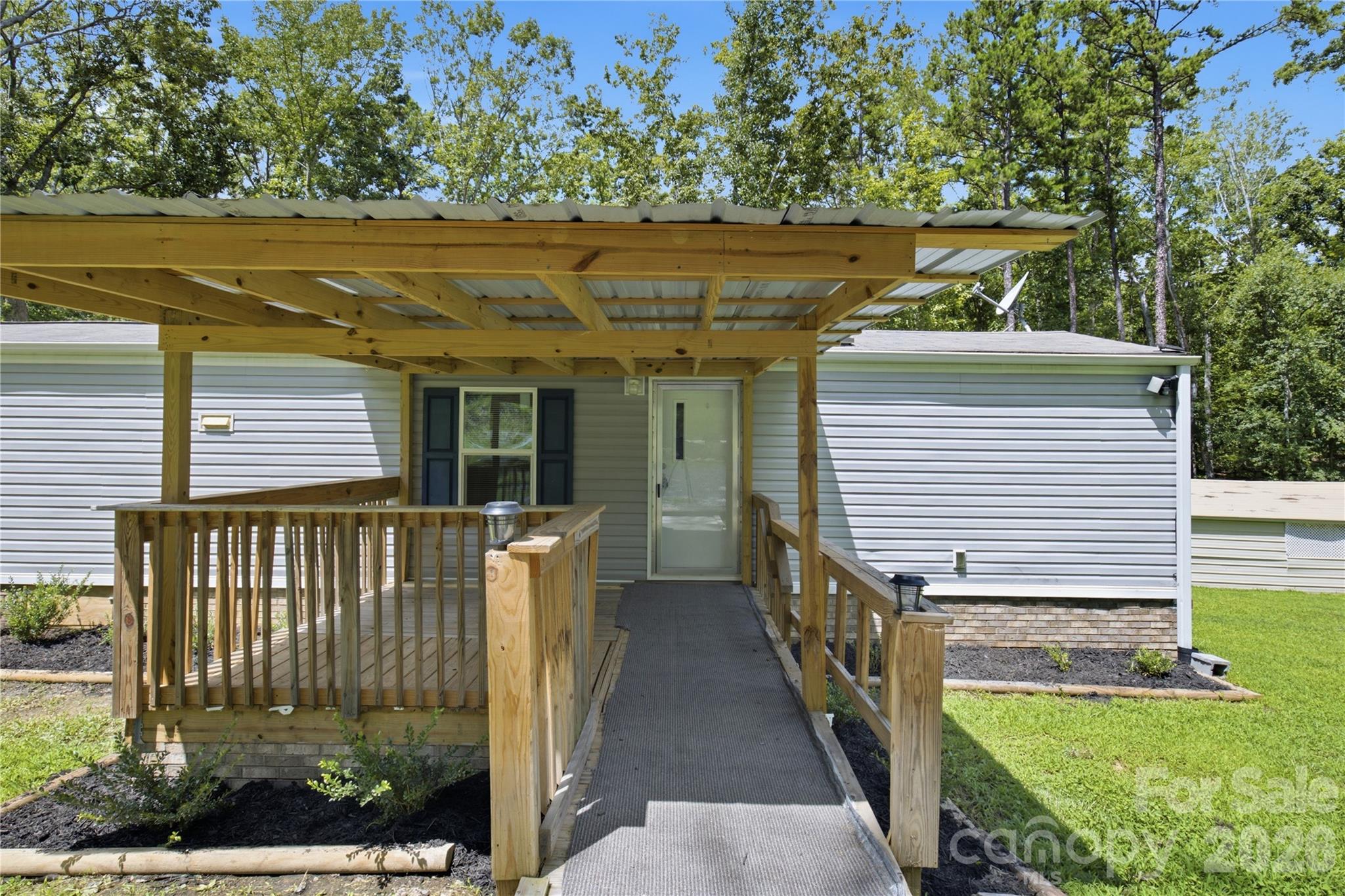 790 Lookout Tower Road Property Photo 2