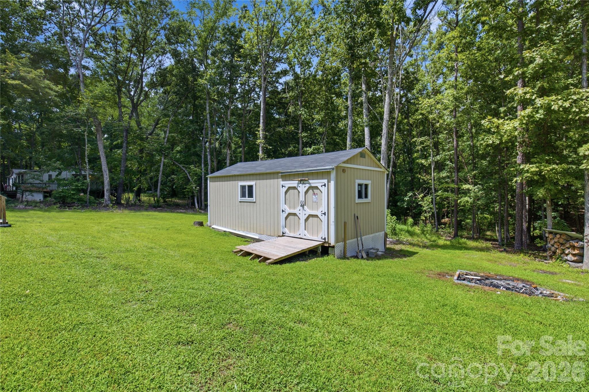 790 Lookout Tower Road Property Photo 11