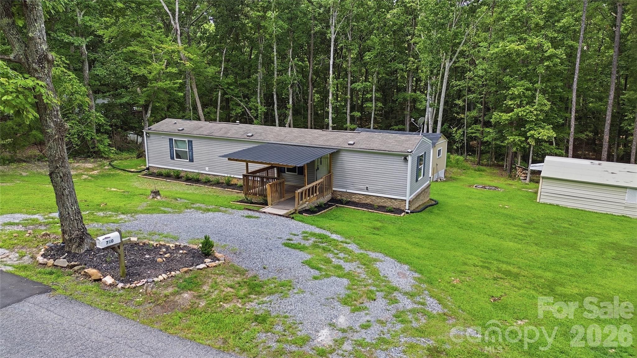 790 Lookout Tower Road Property Photo 14