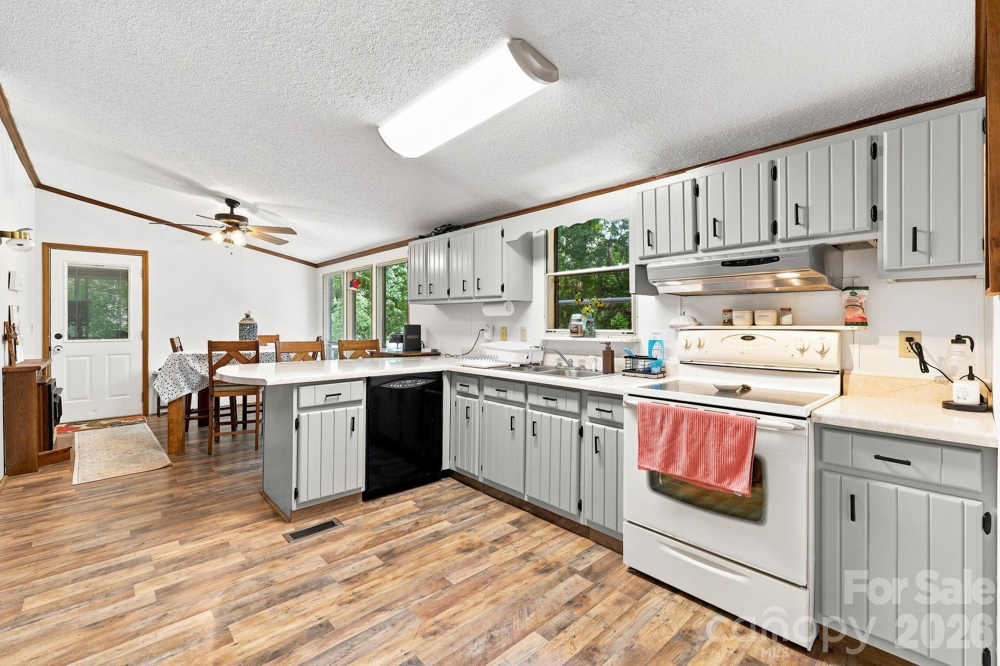 428 Hoot Owl Road Property Photo 11