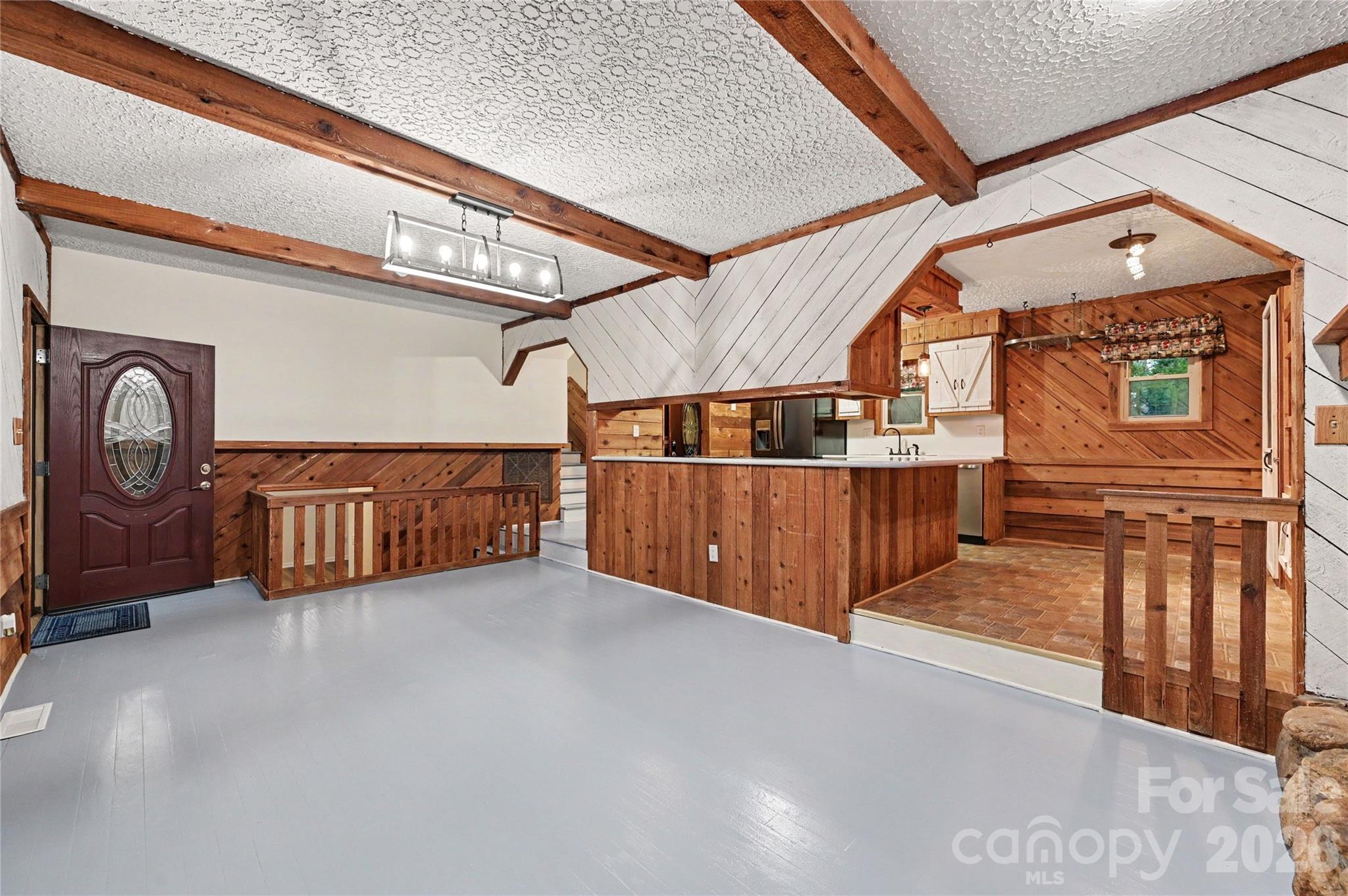 608 Hoyle Street Property Photo 7