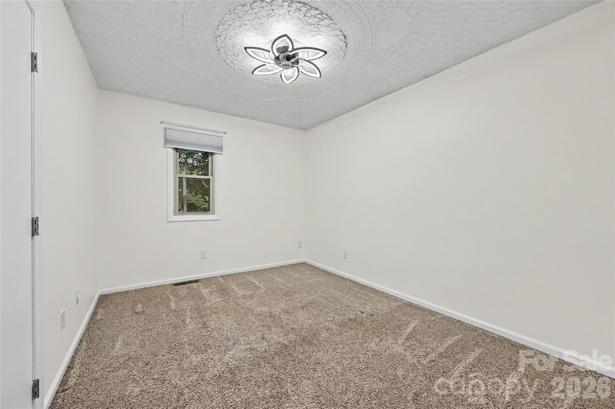 608 Hoyle Street Property Photo 9