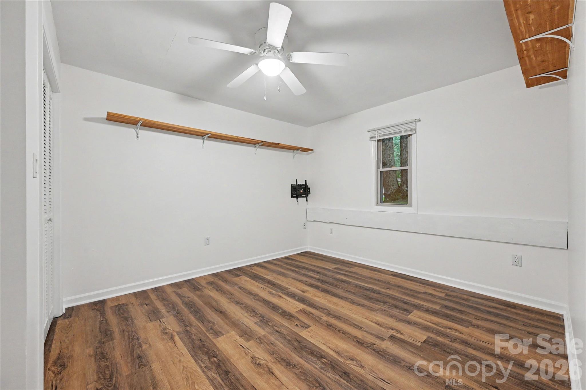 608 Hoyle Street Property Photo 11