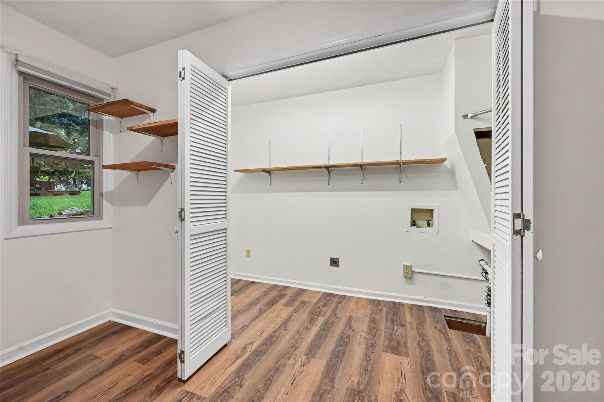 608 Hoyle Street Property Photo 18