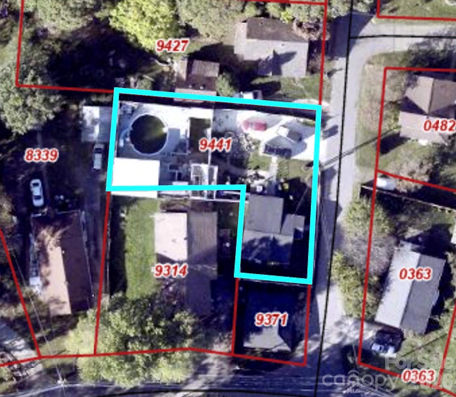 8 First Street Property Photo 2