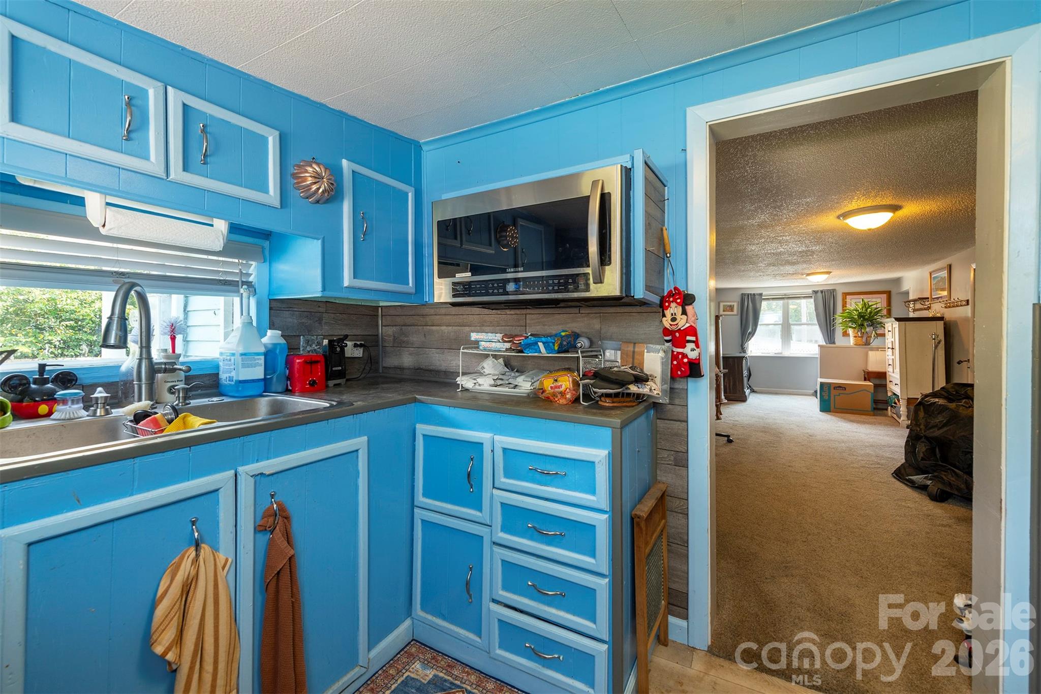 8 First Street Property Photo 9