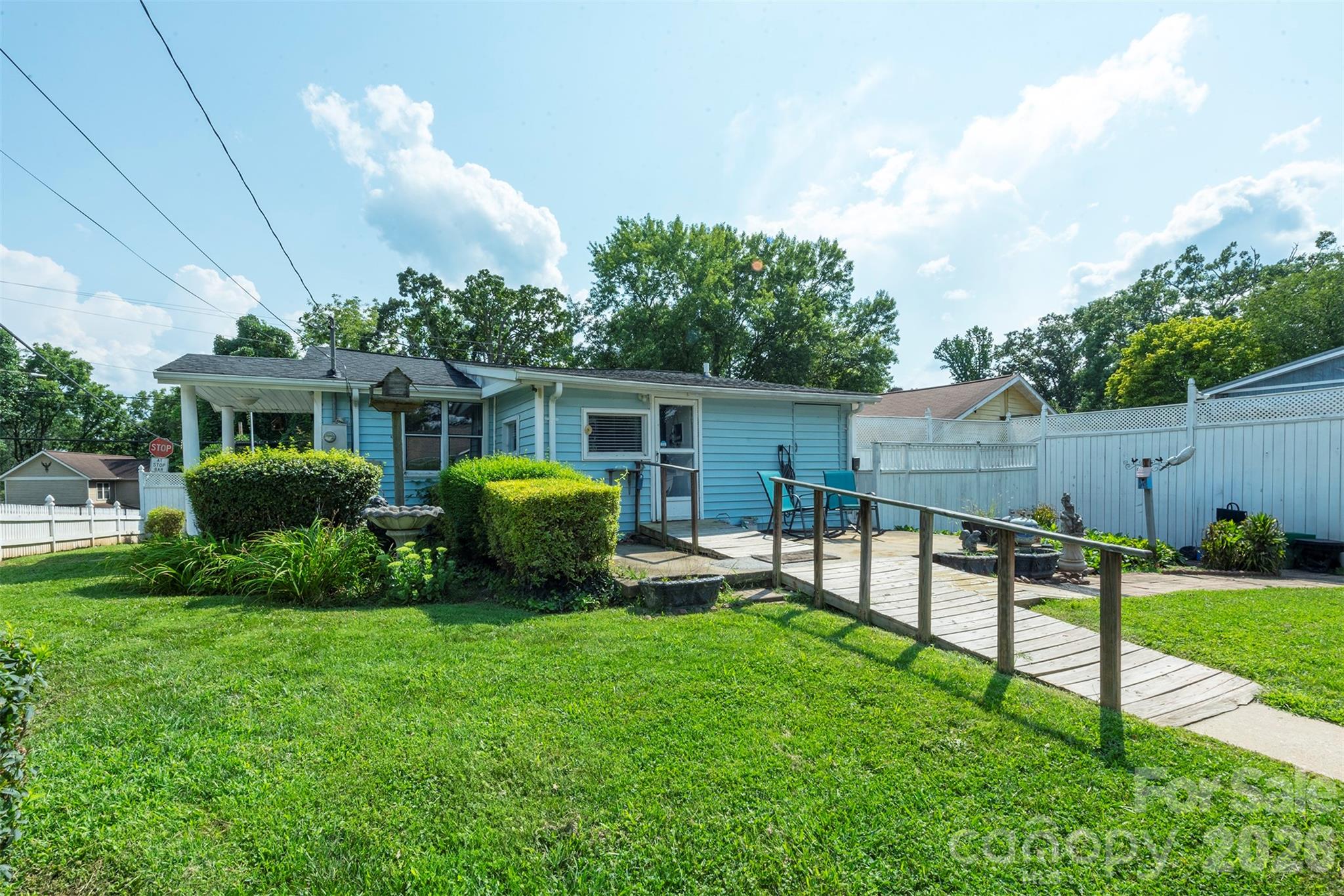 8 First Street Property Photo 15