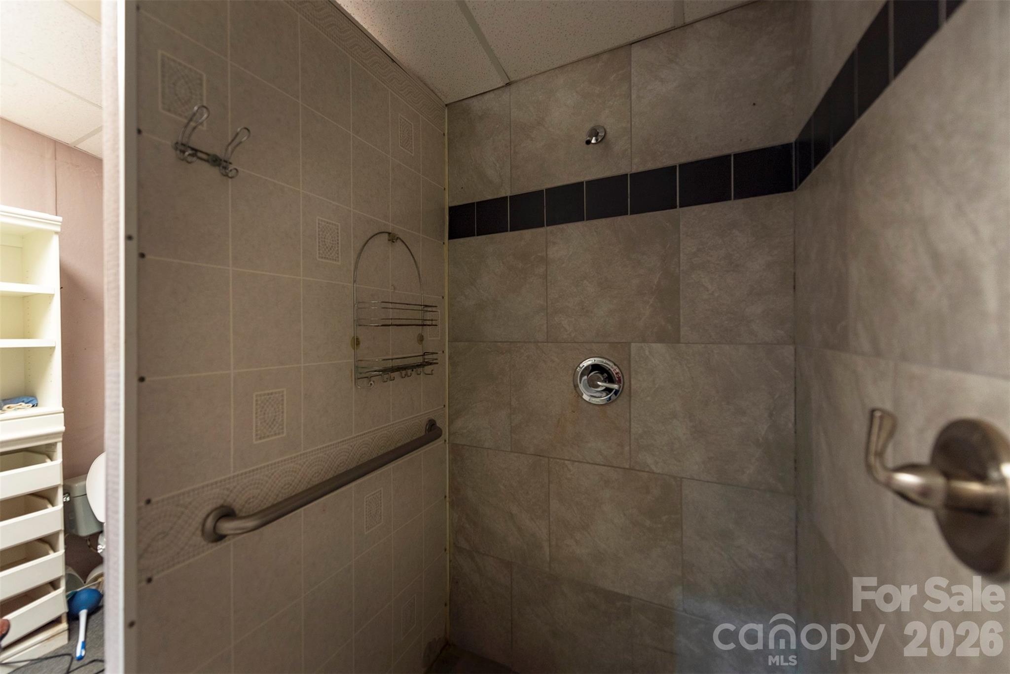 8 First Street Property Photo 21