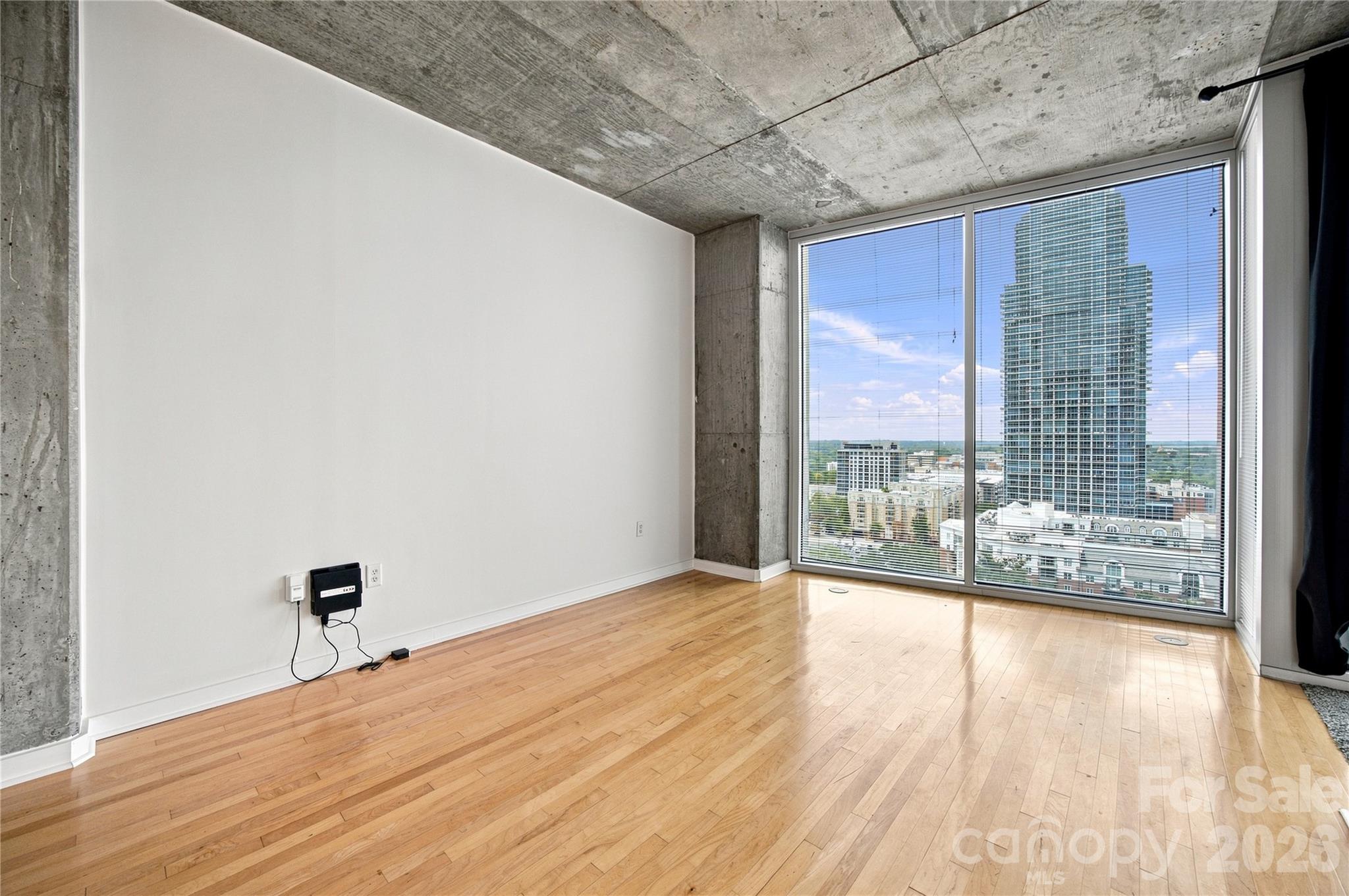 210 N Church Street 1606 Property Photo 2