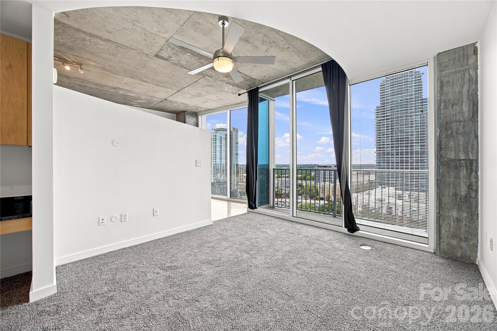 210 N Church Street 1606 Property Photo 16