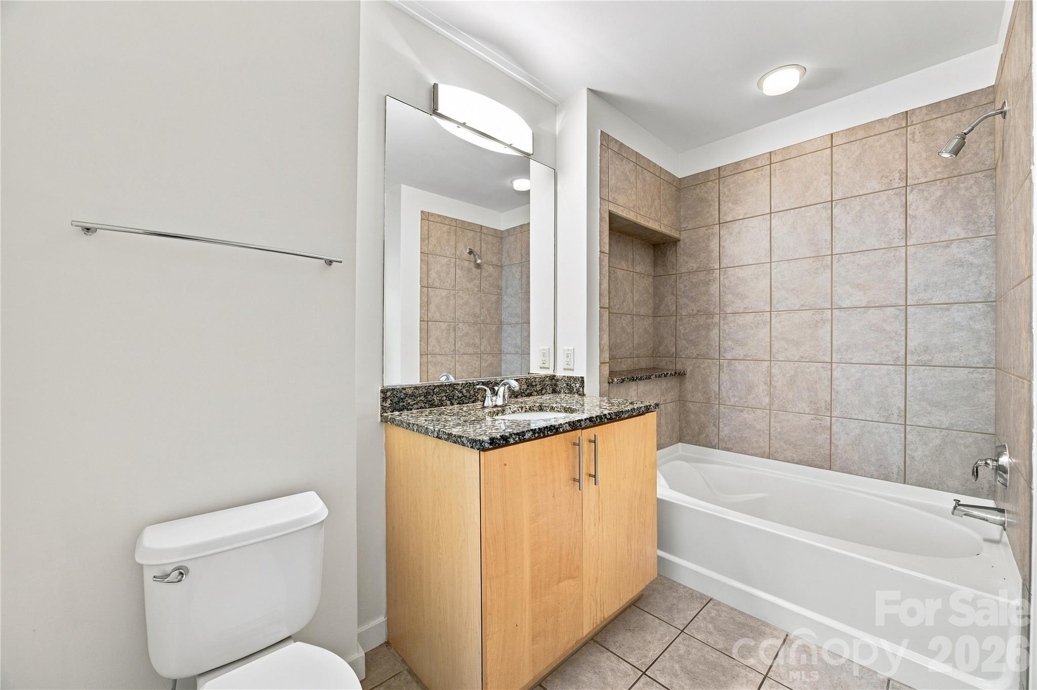 210 N Church Street 1606 Property Photo 20