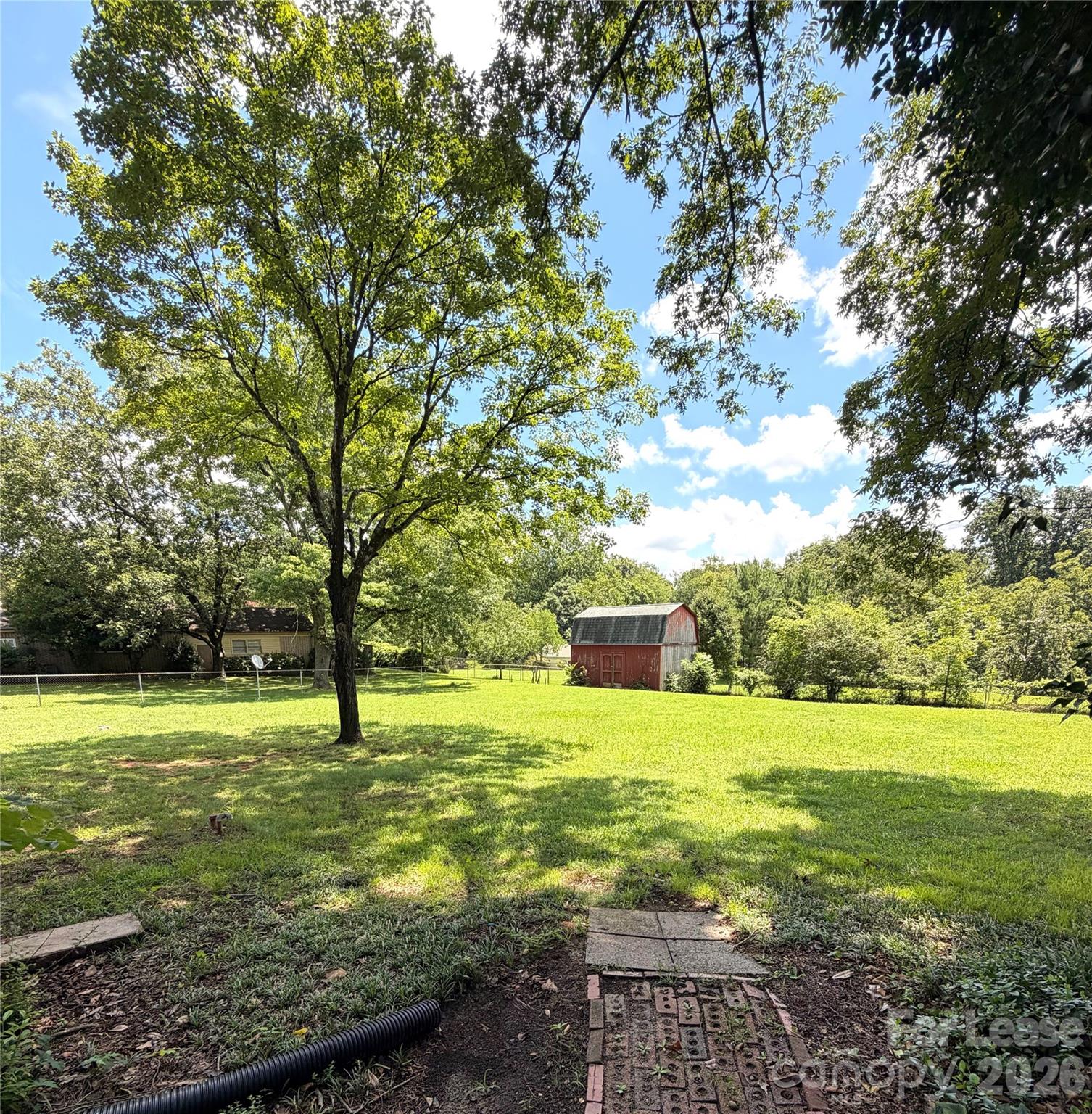 1901 Armstrong Park Drive Property Photo 16