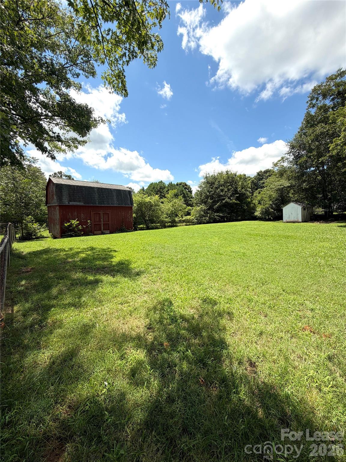 1901 Armstrong Park Drive Property Photo 17
