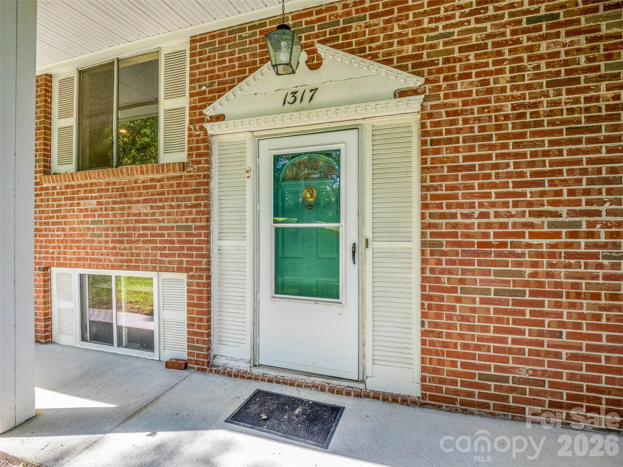 1317 Hyman Avenue Property Photo 7