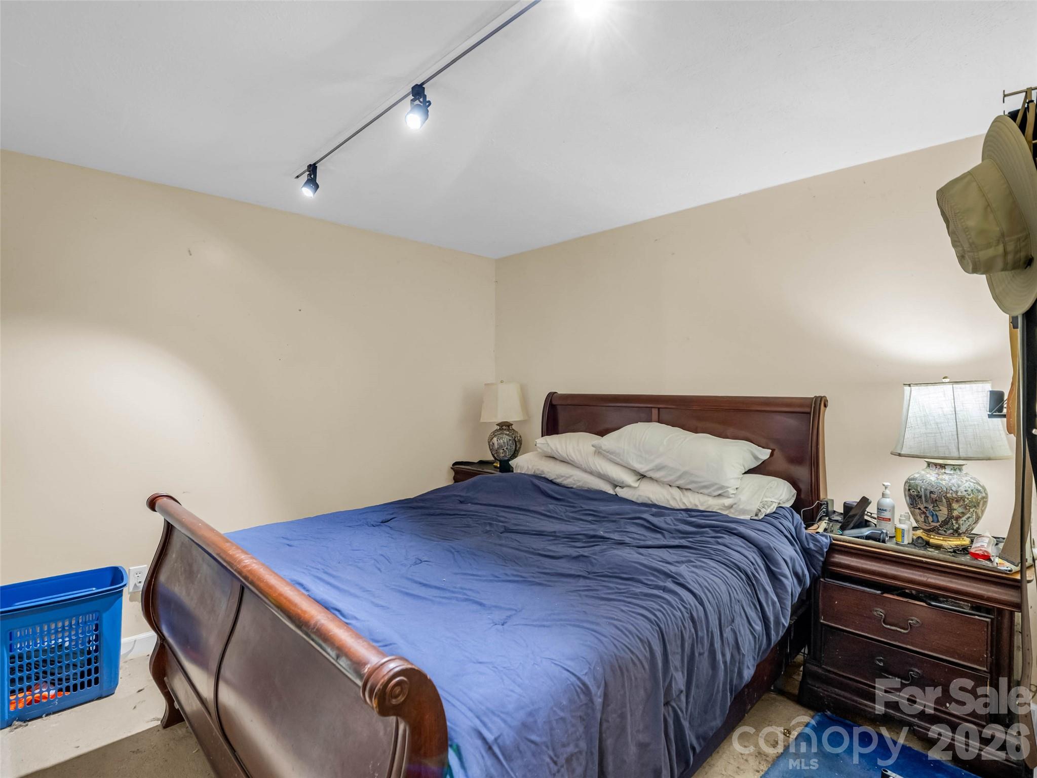1317 Hyman Avenue Property Photo 31