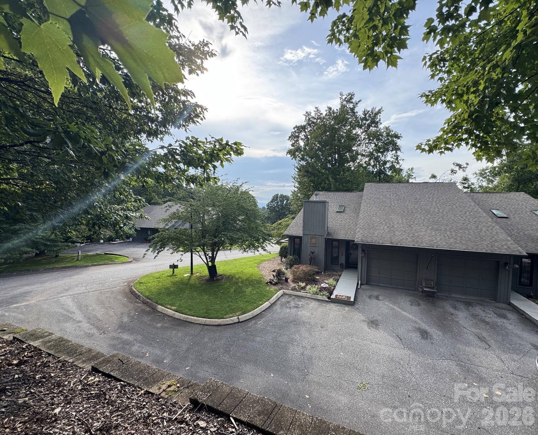 501 Independence Trail Property Photo 1