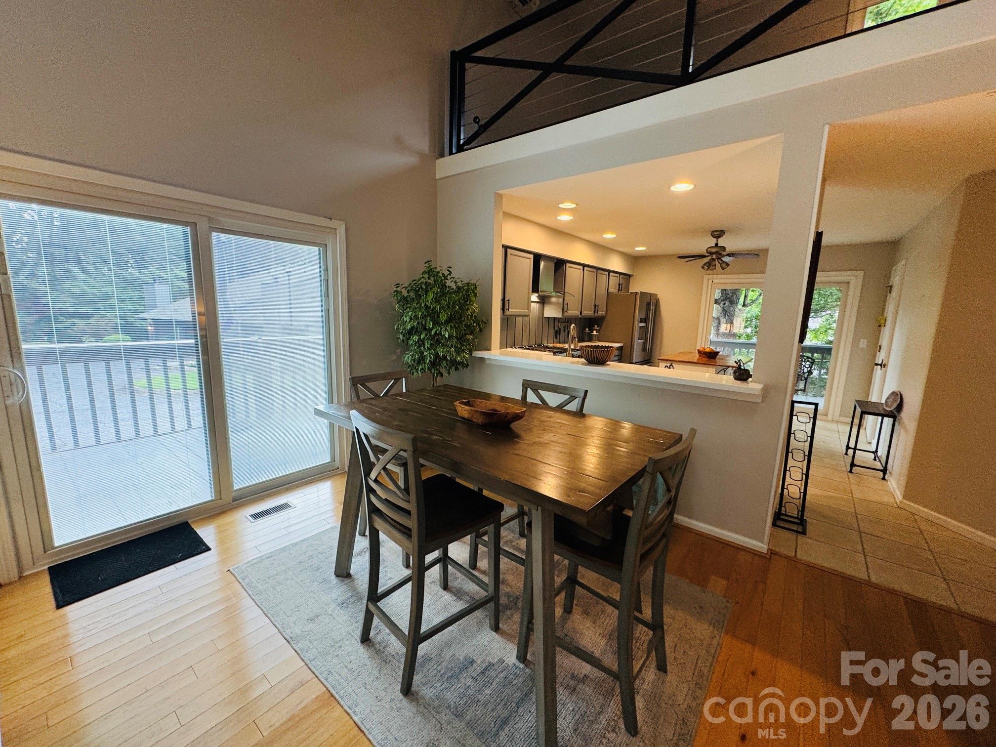 501 Independence Trail Property Photo 7