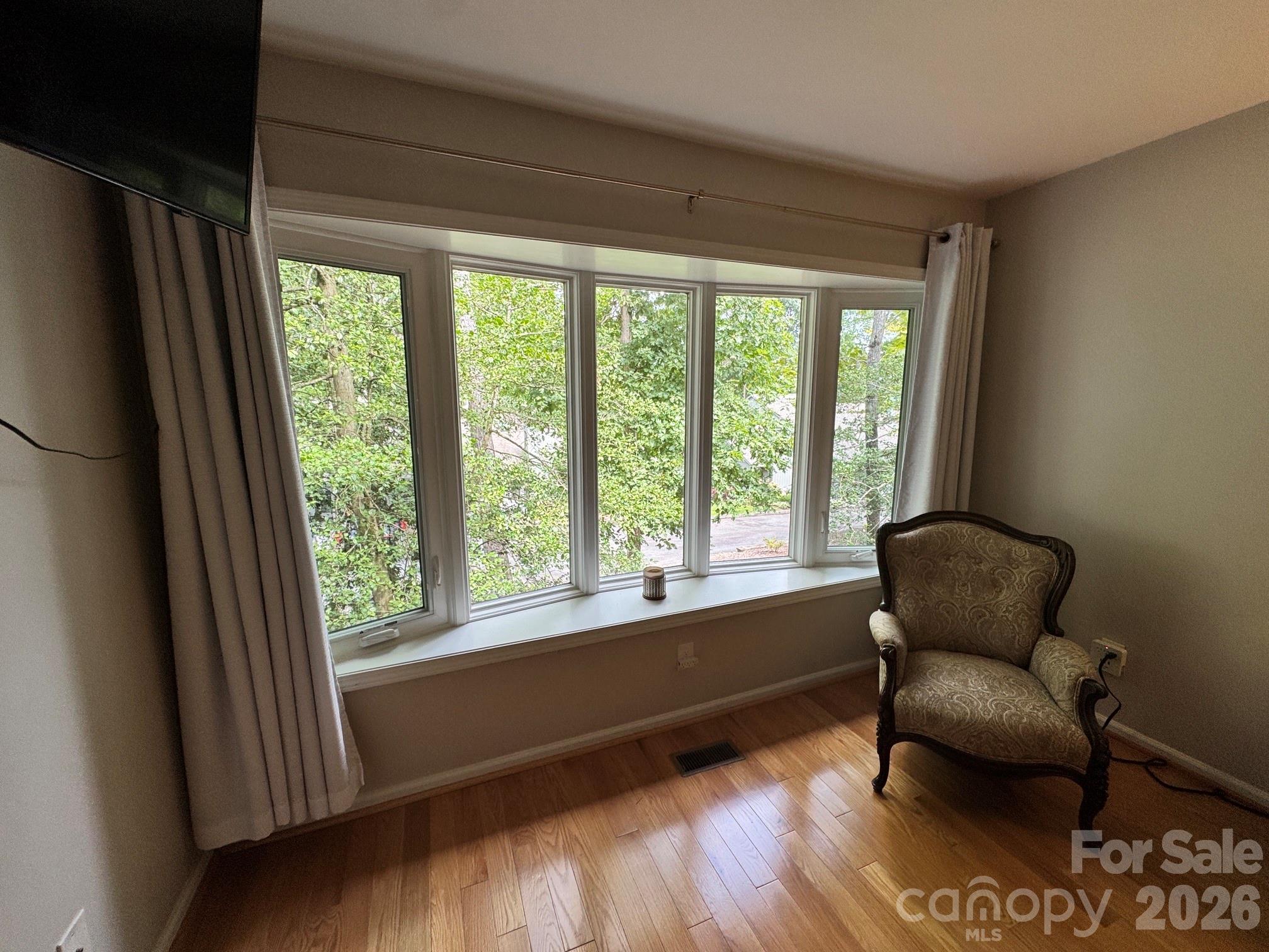 501 Independence Trail Property Photo 19