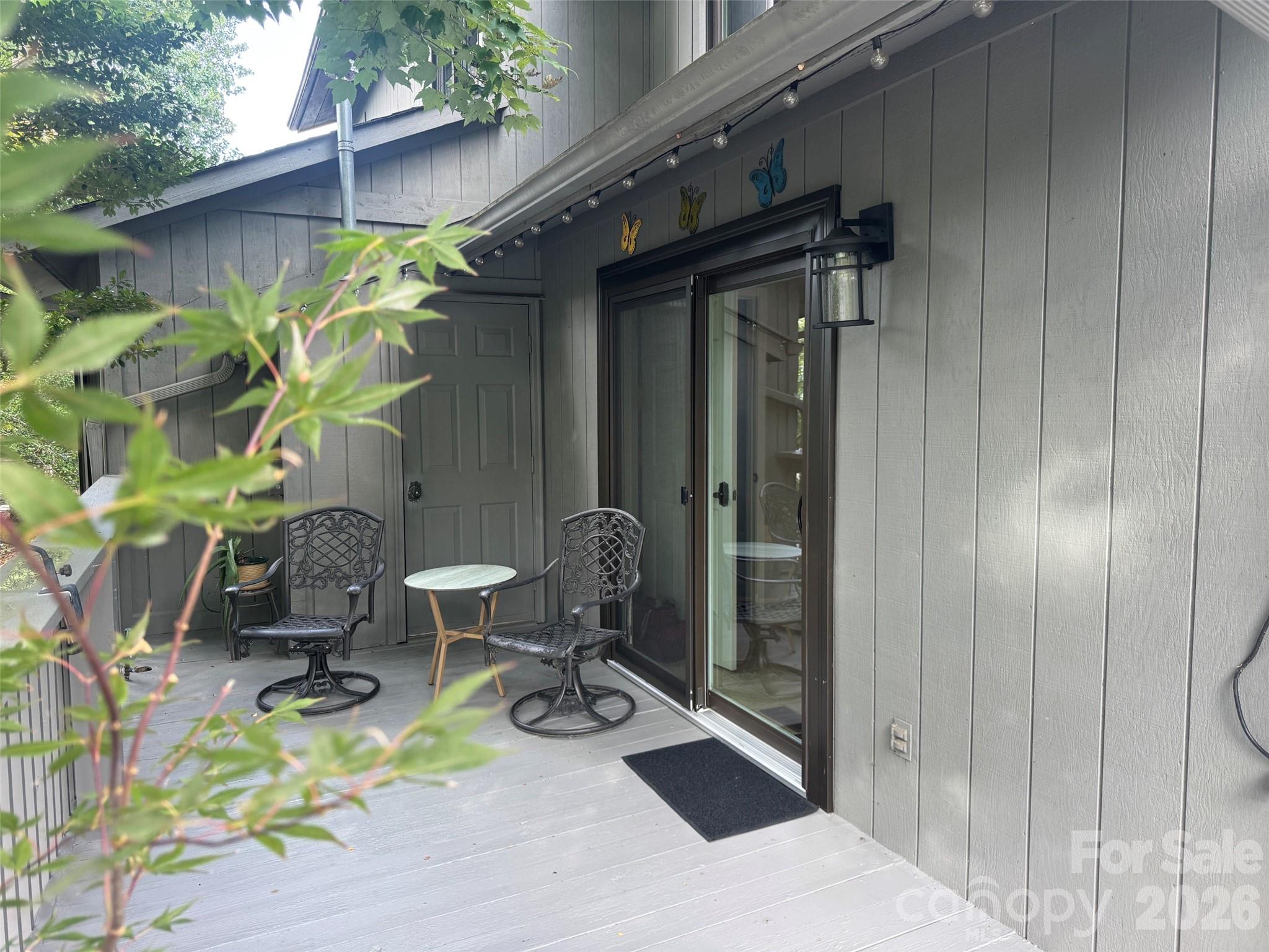 501 Independence Trail Property Photo 37