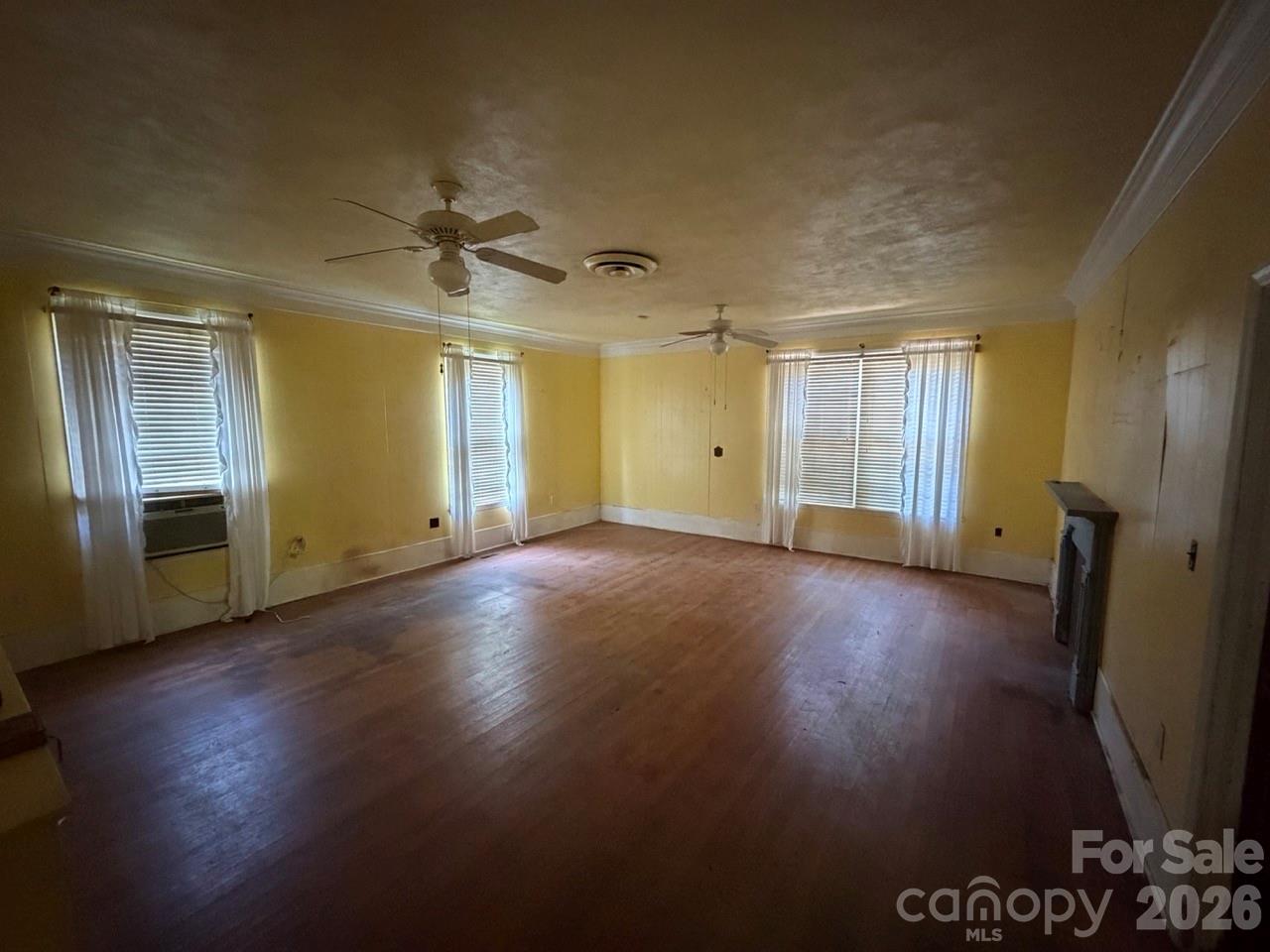 206 Rose Terrace Property Photo 18