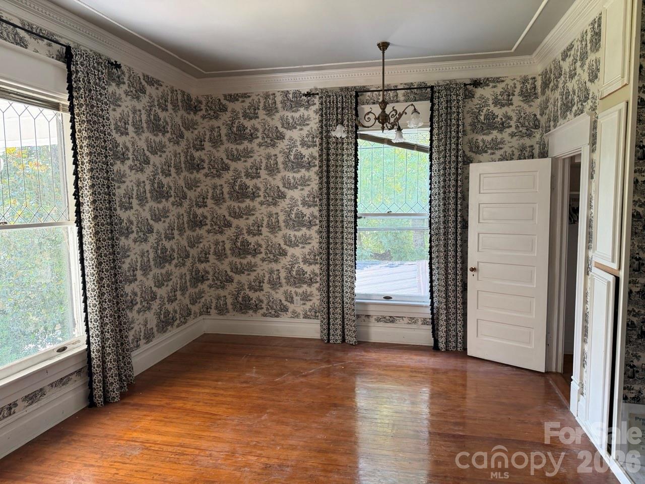 206 Rose Terrace Property Photo 22