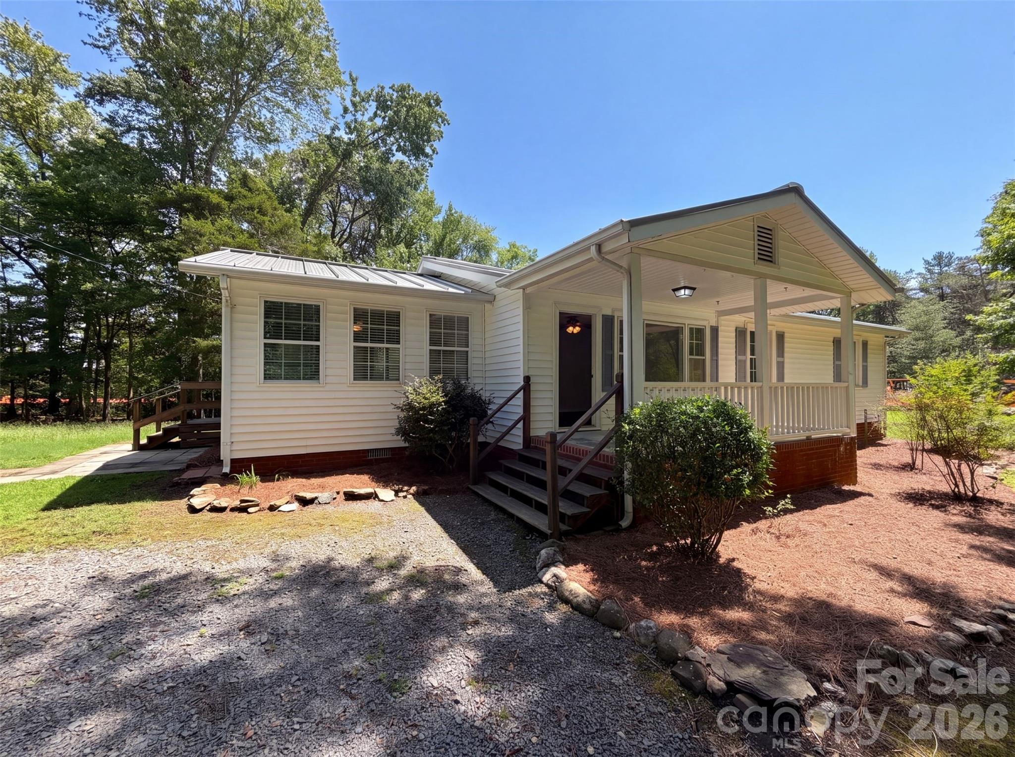 5100 Robinwood Drive Property Photo 20