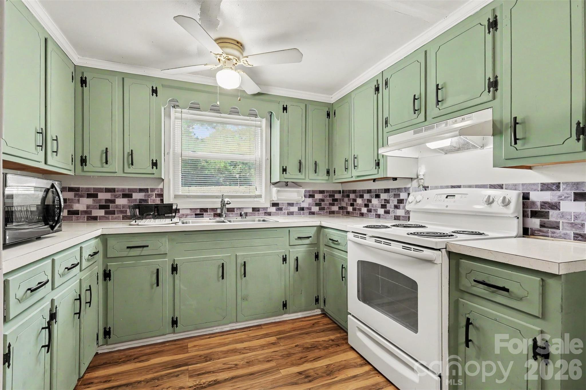 14059 W Highway 55 Highway Property Photo 16
