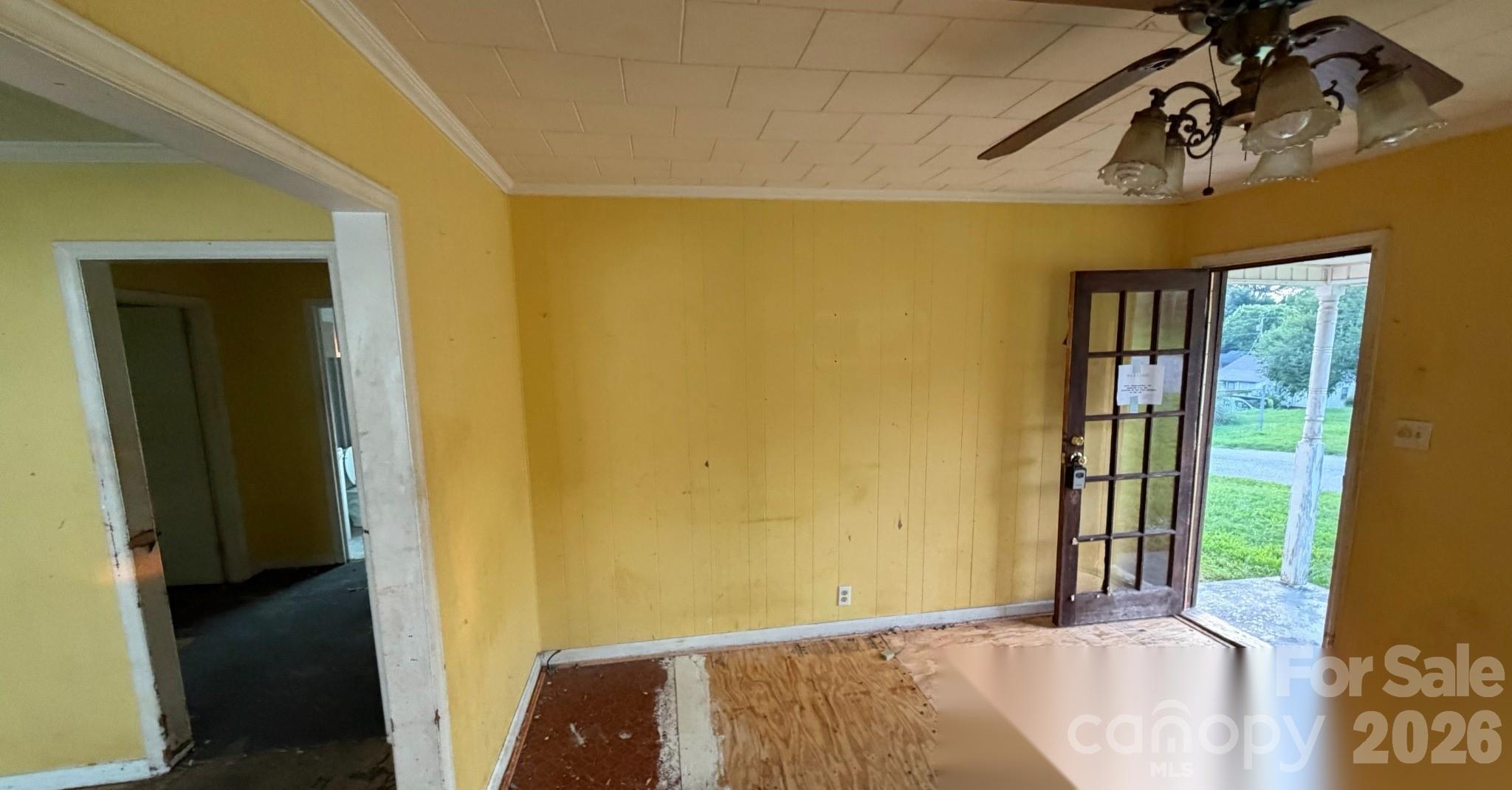 803 S Grove Street Property Photo 13