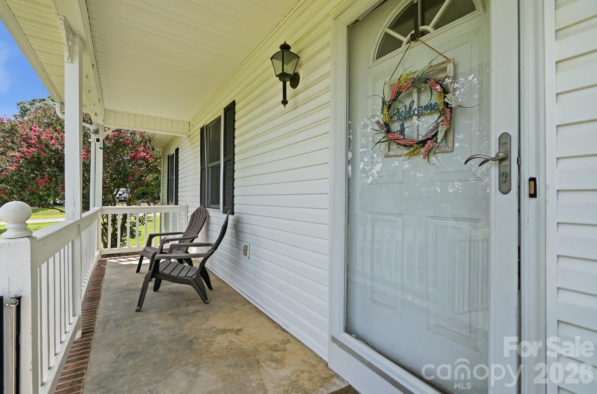 34295 Springdale Drive Property Photo 3