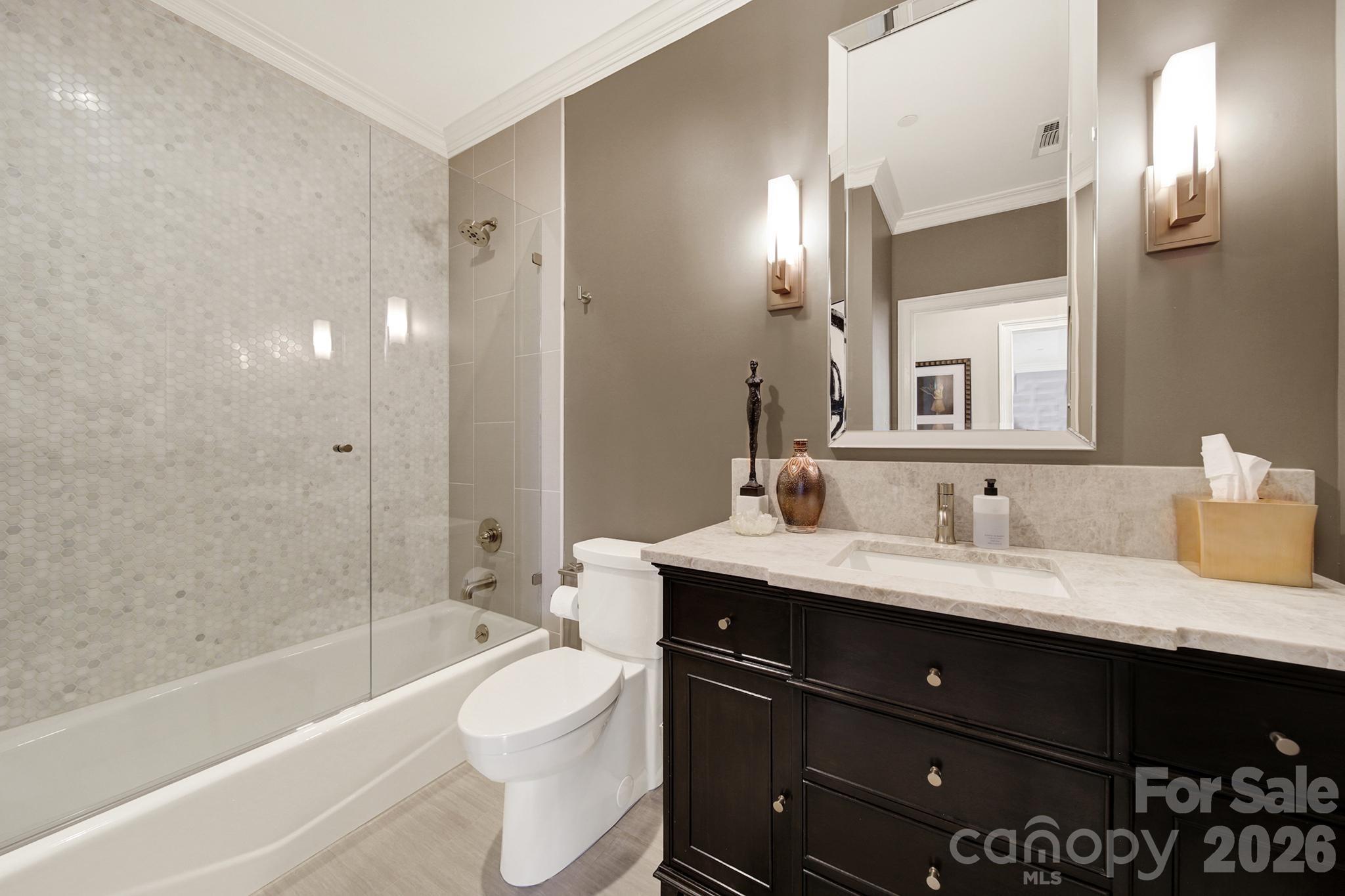 400 N Church Street 516 Property Photo 25