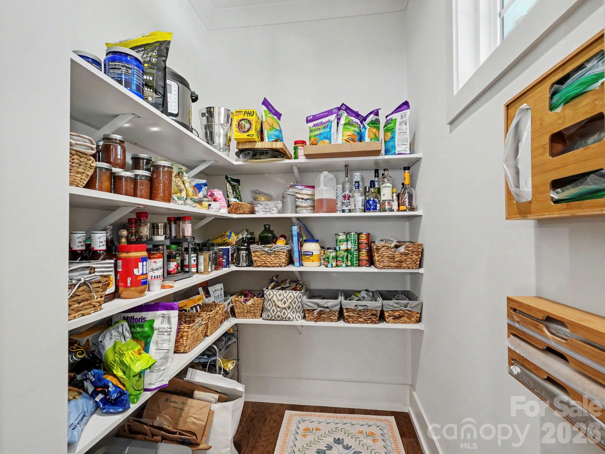 2028 Eaton Road Property Photo 9