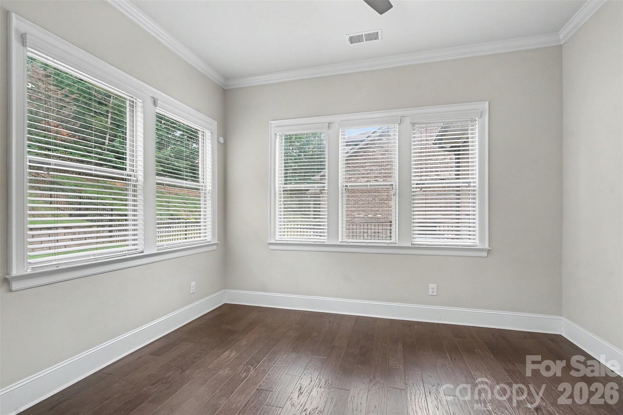 1526 Afton Way Property Photo 19