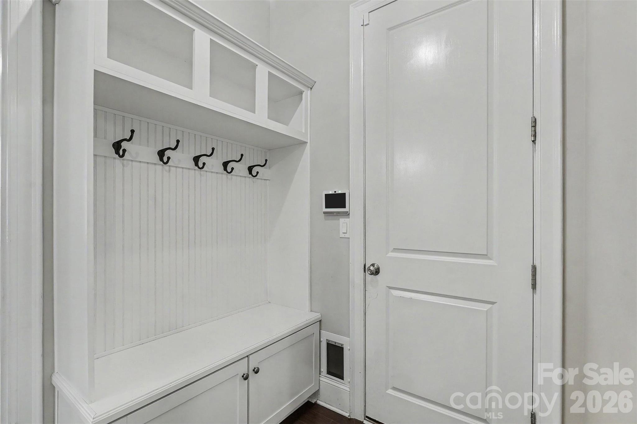 1526 Afton Way Property Photo 21