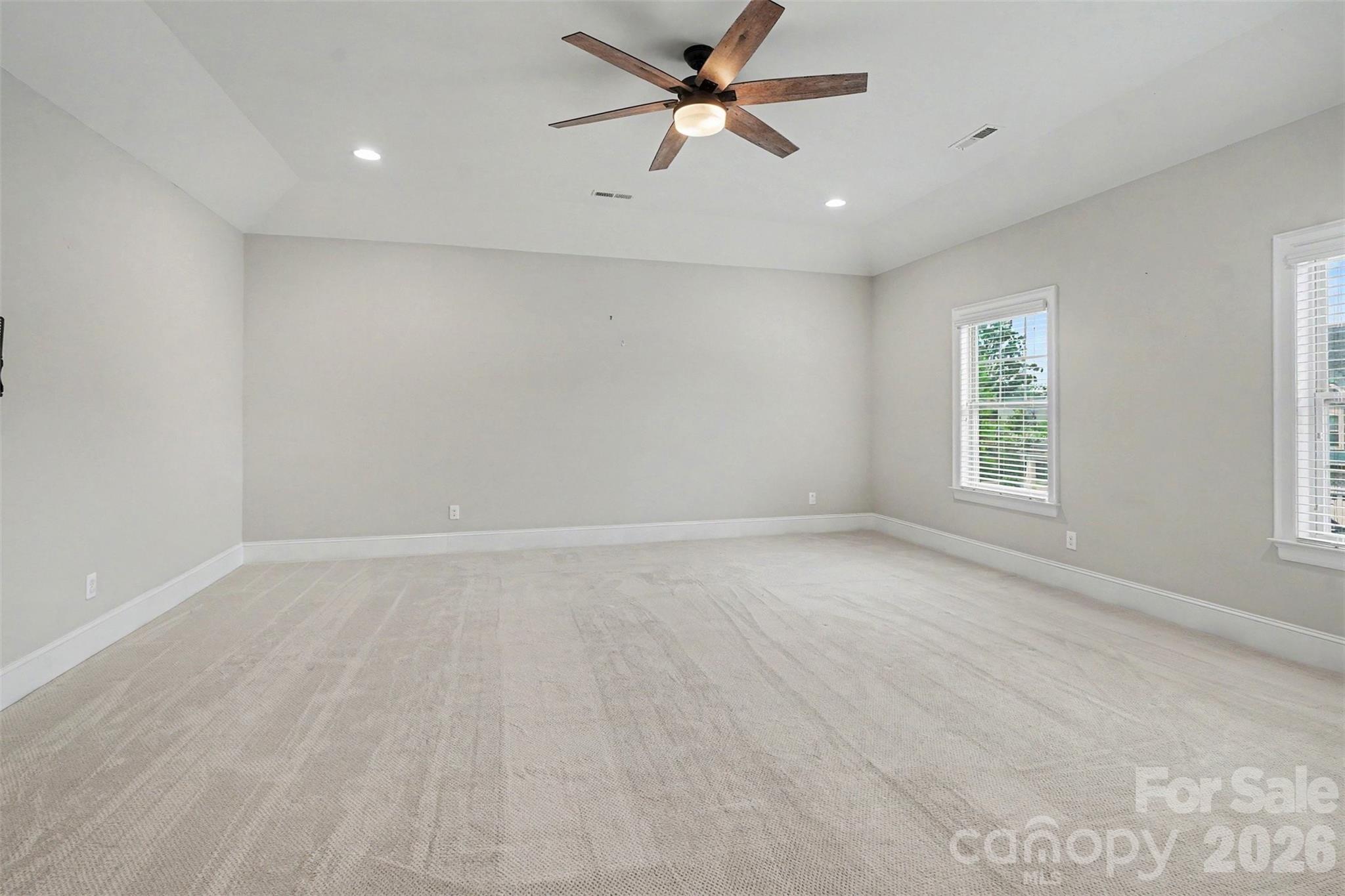 1526 Afton Way Property Photo 29